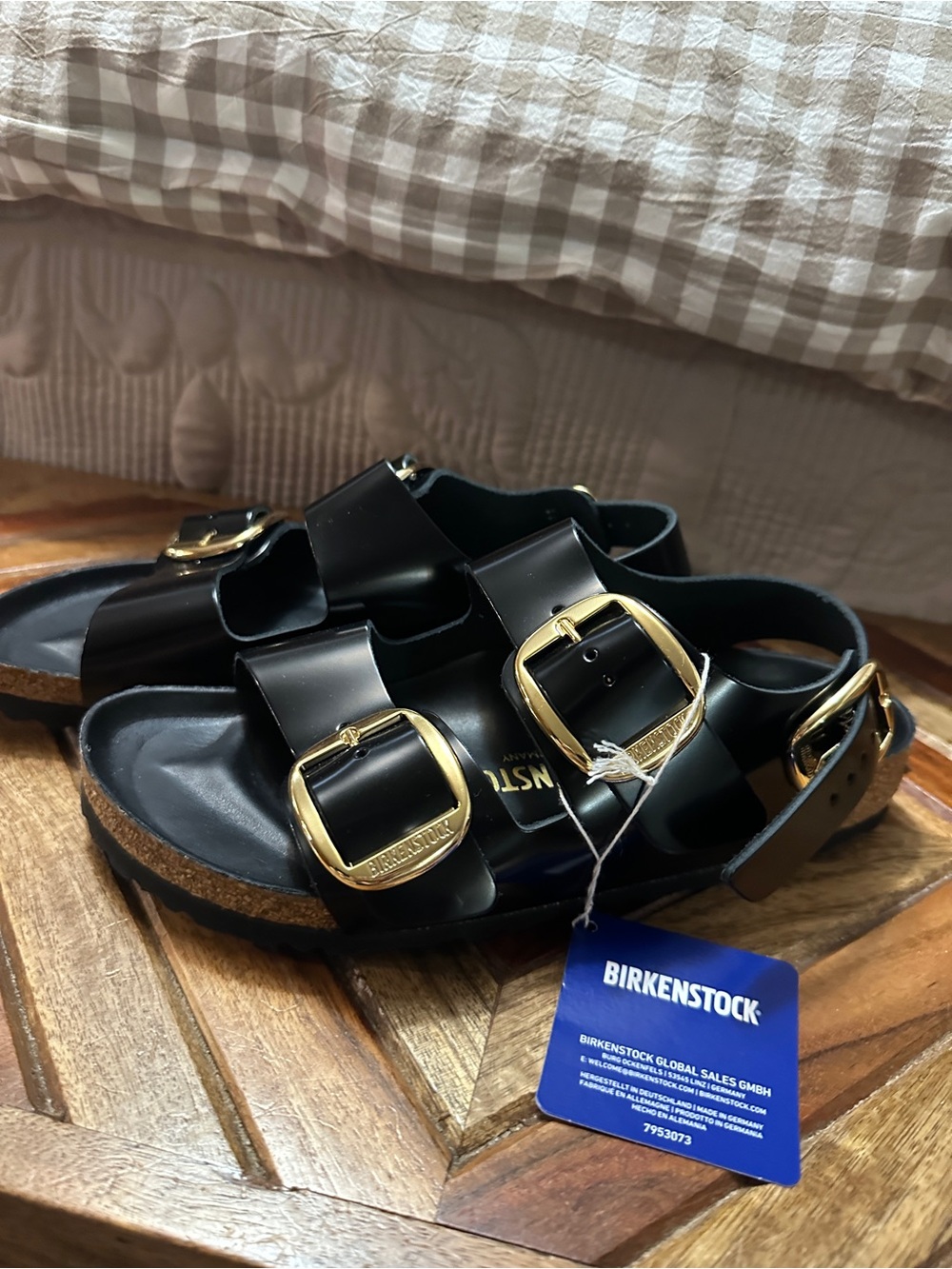 Birkenstock HIGH gloss Black Sandals with Gold Big Buckles - Picture 2 of 5